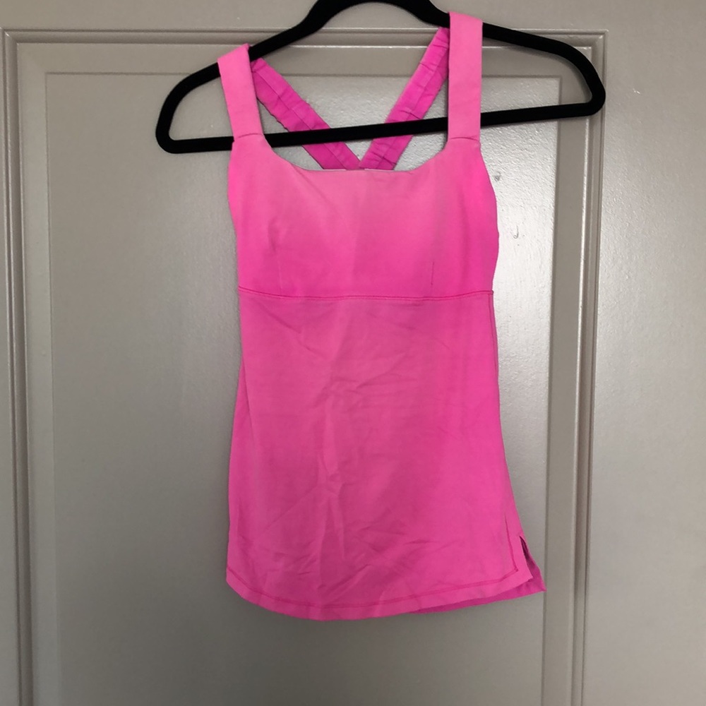 Lululemon pink top